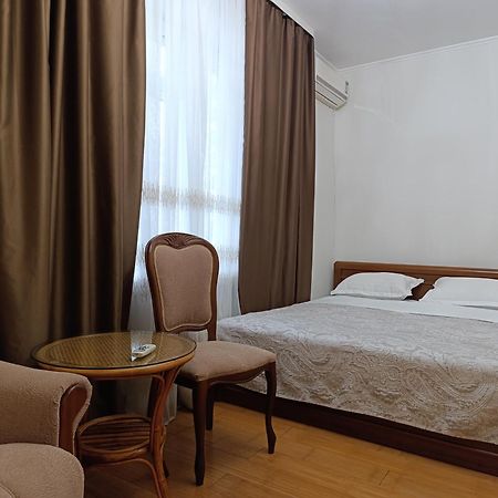 Aura On Tynystanova Street 199 Apartment Bishkek Exterior photo